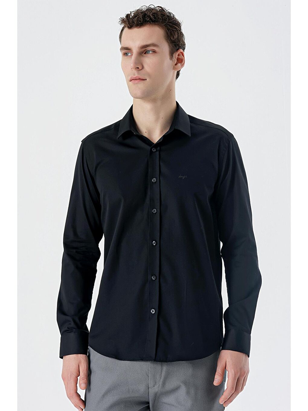Siyah Uzun Kollu   Sert Yaka Cepsiz  %100 Pamuk Klasik Slim Fit Dar Kesim Gömlek 1004235424-1