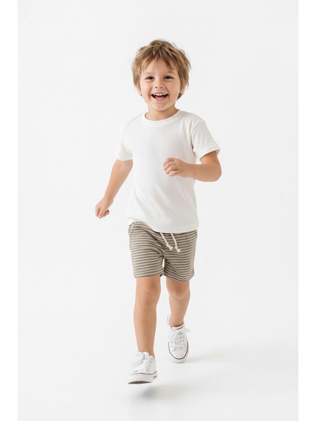 Bej Erkek Çocuk Şort Tişört 2li Takım-1