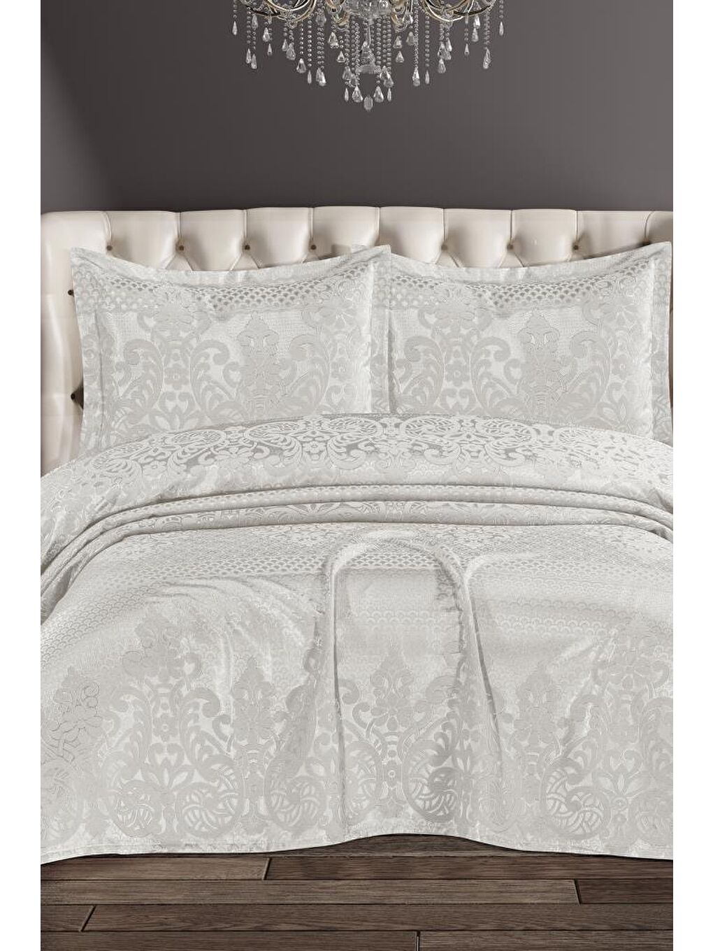 Ekru Royal Şönil Çift Kişilik Yatak Örtüsü 240x260 cm Krem