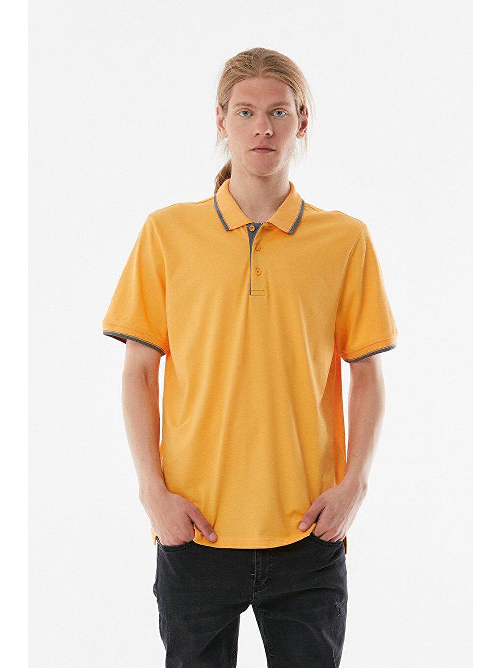 Sarı Yakası Çizgili Polo Yaka  Tişört-2