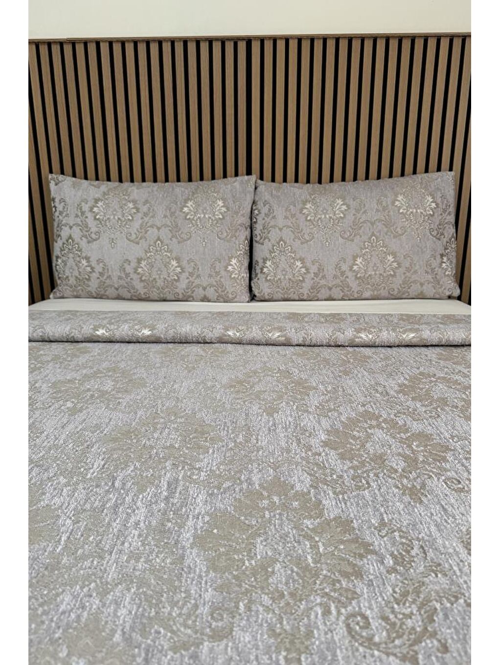 Karışık Luxe 3 Parça Çift Kişilik Yatak Örtüsü 235x245 cm-2