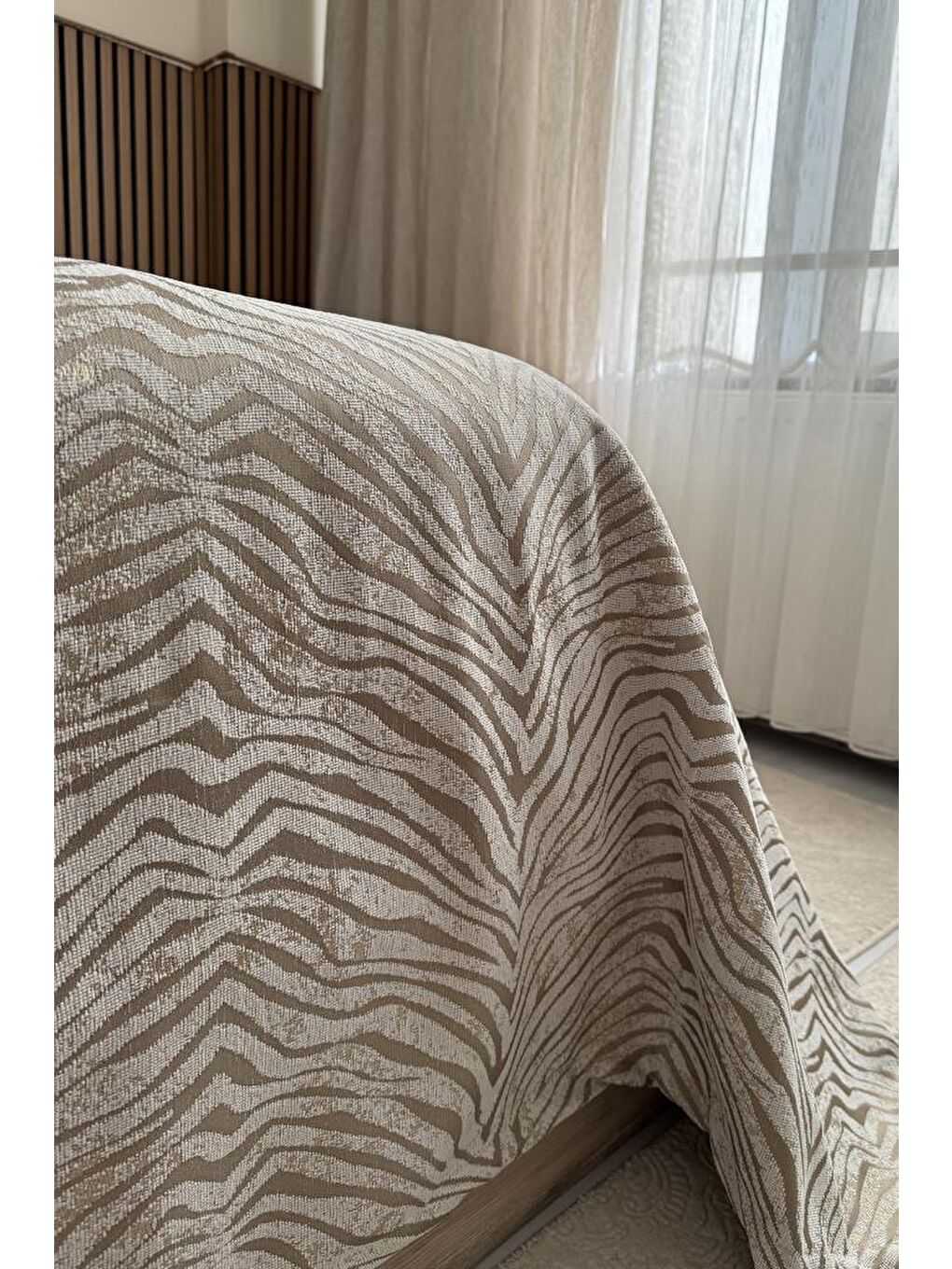 Karışık Moire 3 Parça Çift Kişilik Yatak Örtüsü 235x245 cm-1