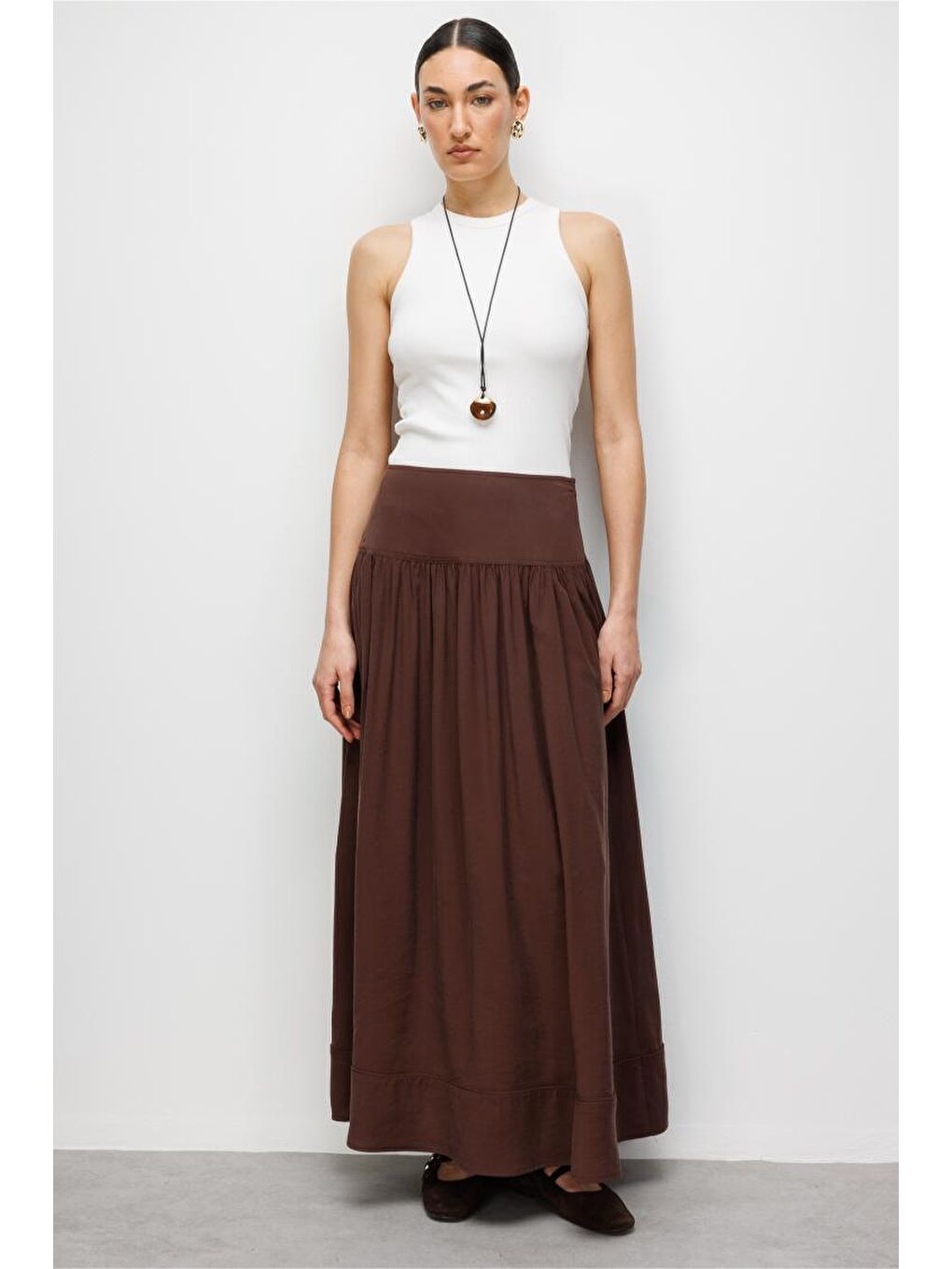 Korsajlı Kahverengi Maksi Etek