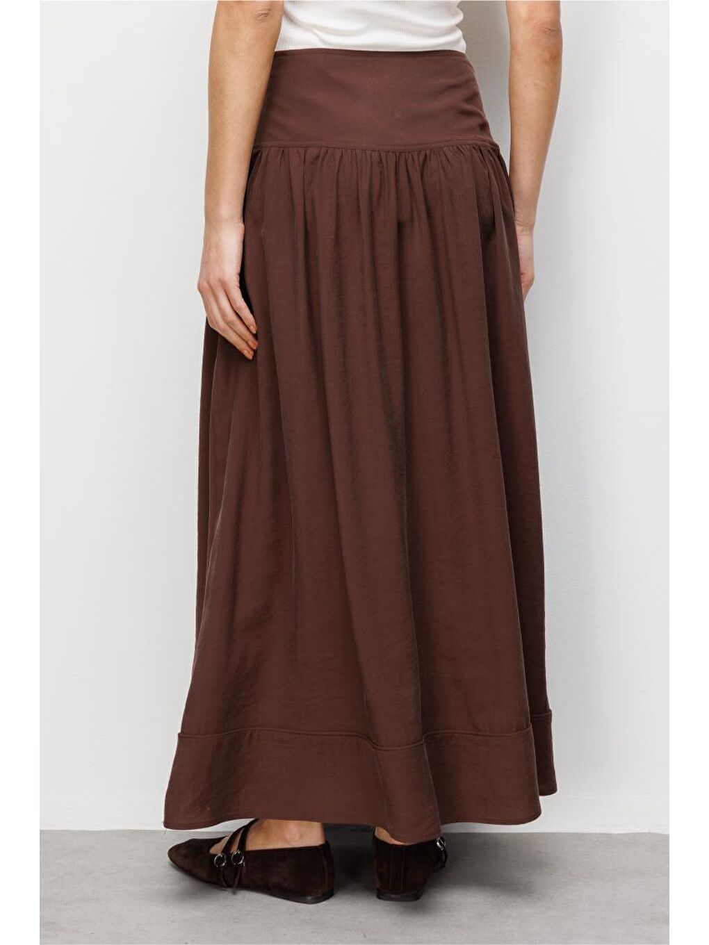 Korsajlı Kahverengi Maksi Etek-4