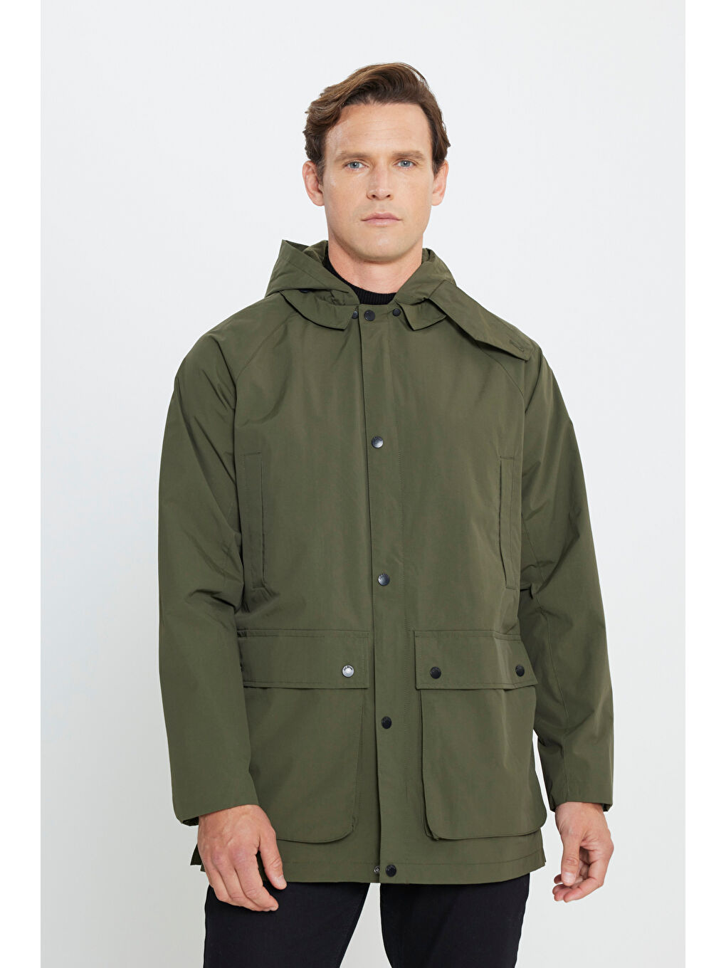 Erkek Haki Kapüşonlu Dik Yaka Standart Fit Kaban-3