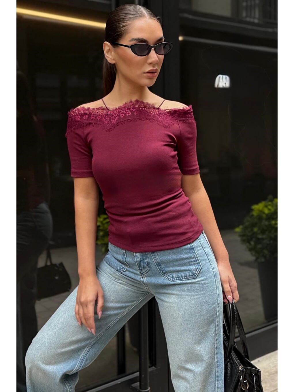 Bordo Dantelli Madonna Yaka Slim Fit Tişört Mg2743-3