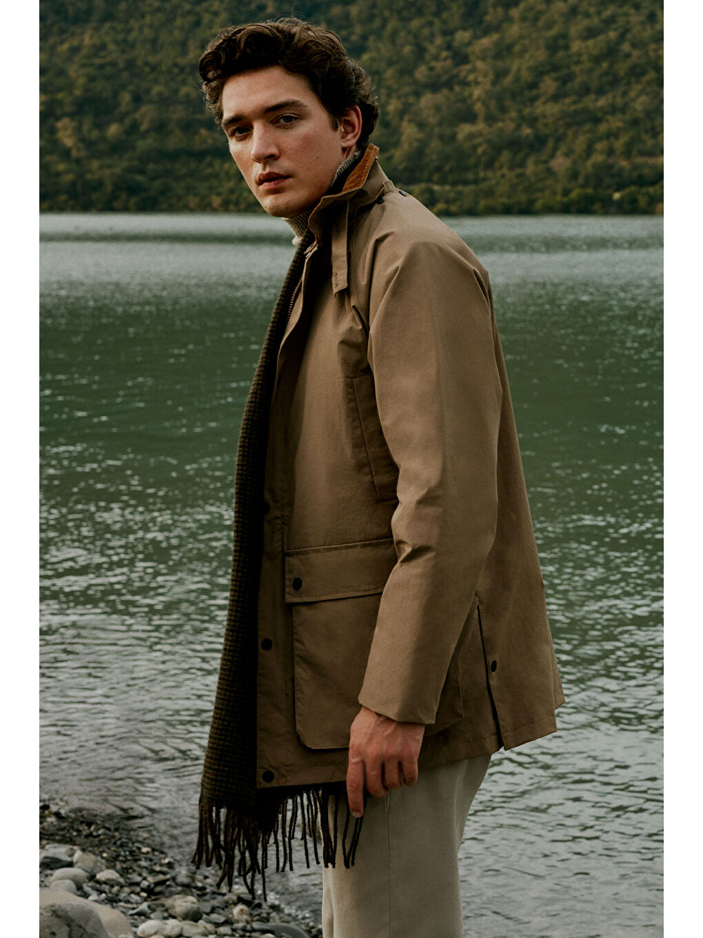 Bej Erkek Vizon Kapüşonlu Dik Yaka Standart Fit Kaban-2