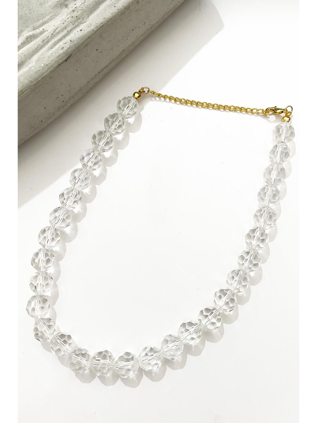 Renksiz Elmas Gecesi İri Kristal Boncuklu Kadın Kolyesi-1