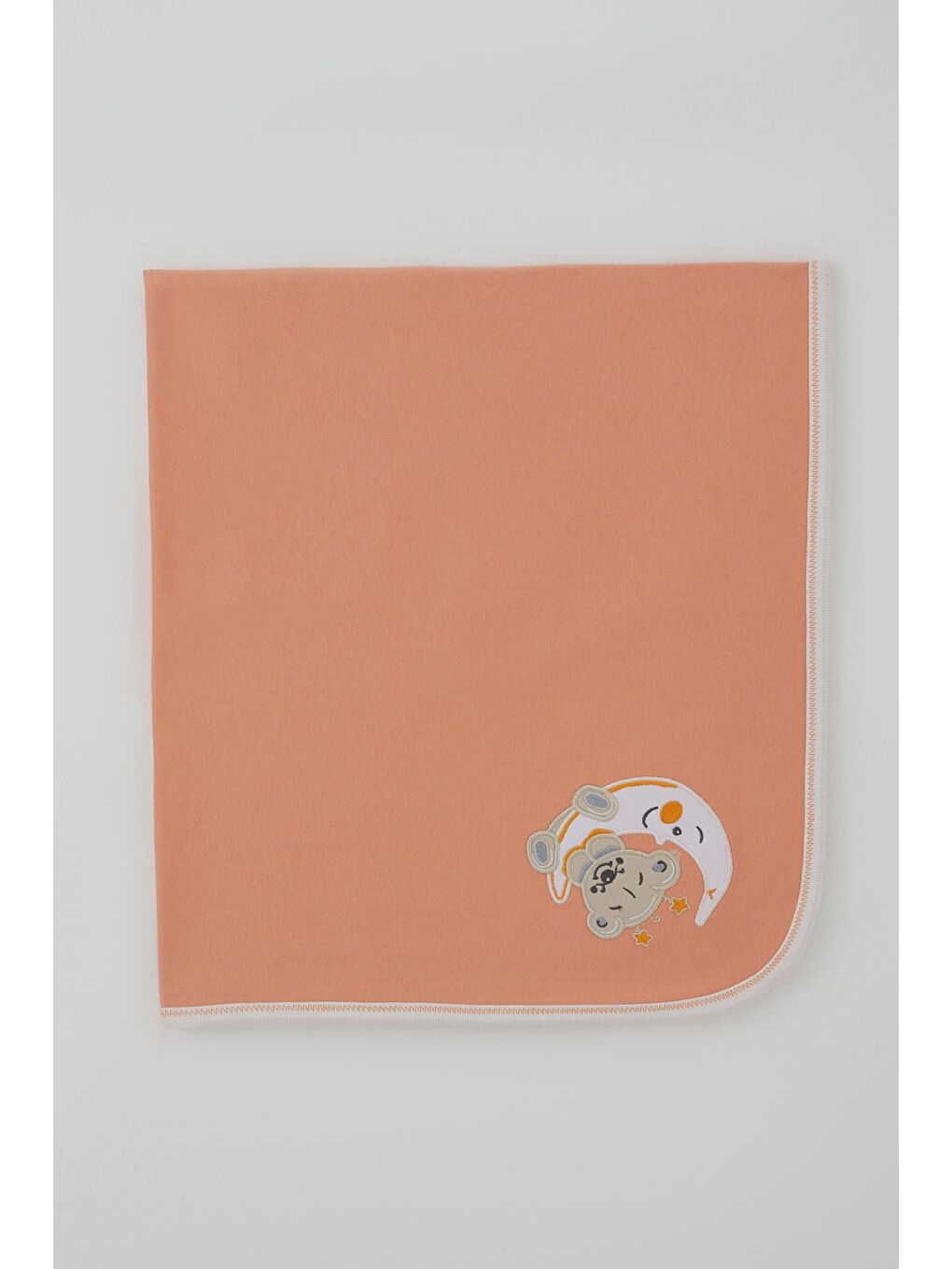 Pembe Yenidoğan Bebek Battaniyesi Ay Masalı Uykucu Ayıcık Nakışlı Somon (77 X 86 Cm)