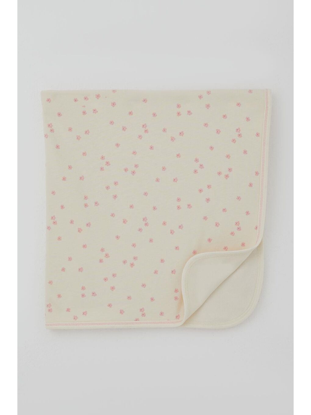 Ekru Yenidoğan Bebek Battaniyesi Çiçek Desenli Krem (78 X 88 Cm)-1