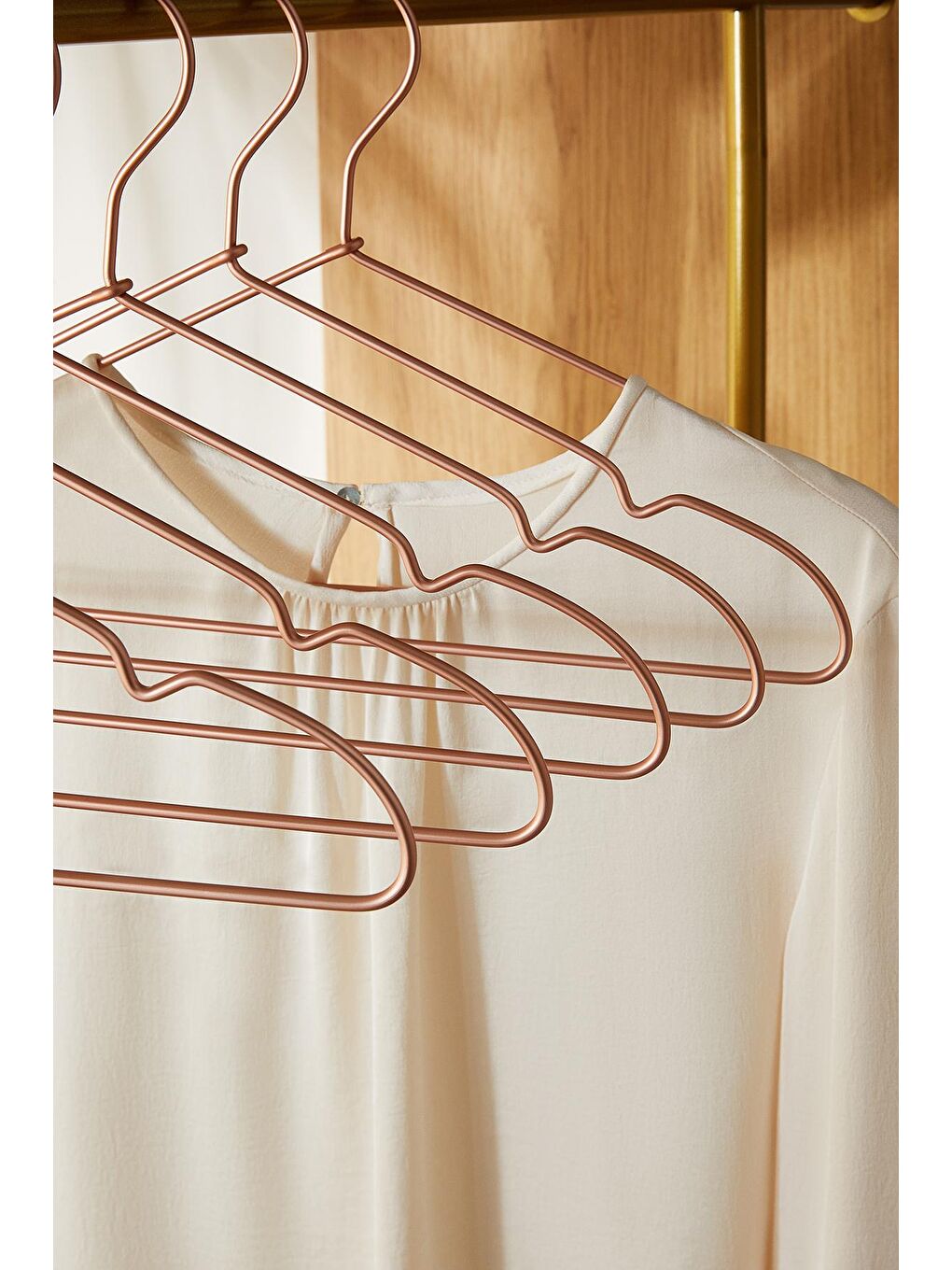 12'li Pembe Altın Rengi Metal Giysi Askısı 22 x 41 x 0.4 cm-1