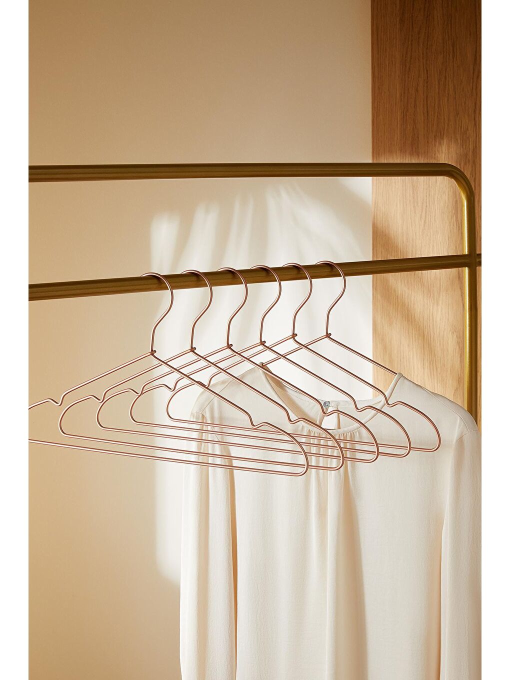 12'li Pembe Altın Rengi Metal Giysi Askısı 22 x 41 x 0.4 cm-4