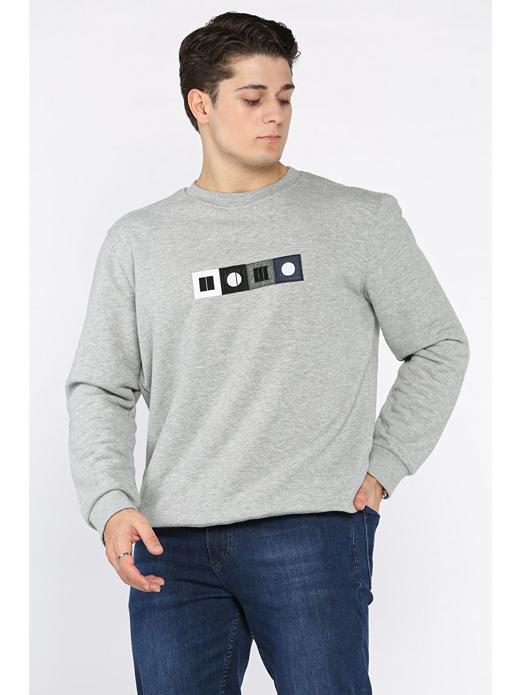 Gri Ön Baskılı Erkek Sweatshirt-1