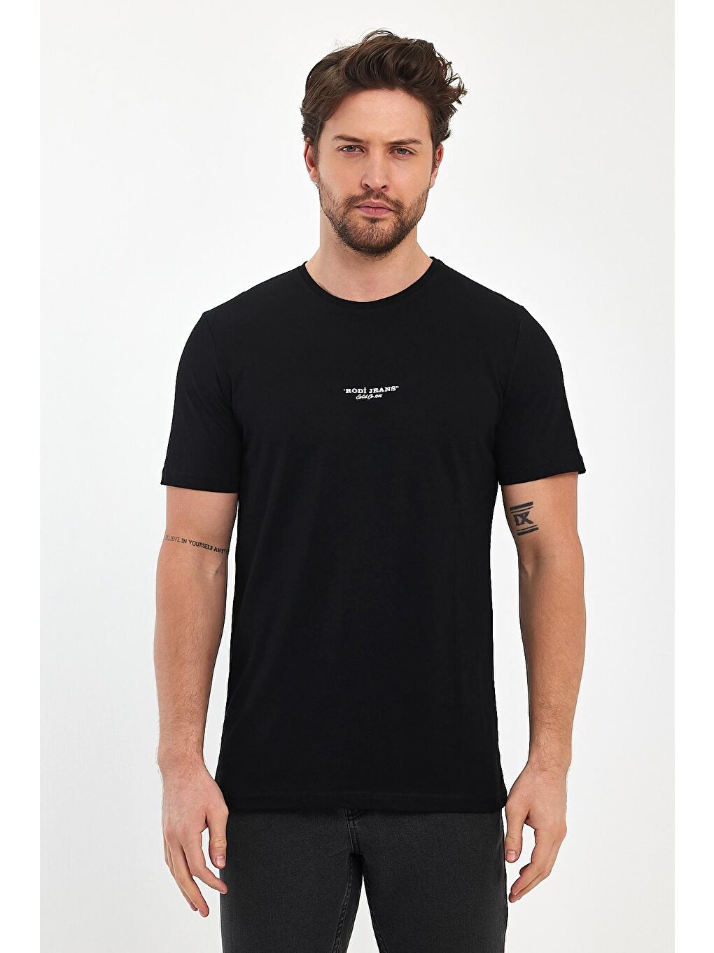 Siyah Erkek Önü Baskılı Bisiklet Yaka Tişört