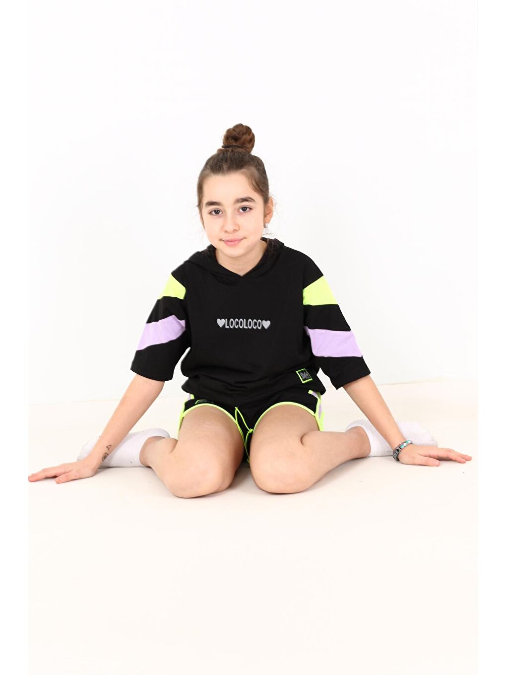 Siyah Kız Çocuk İki Kalpli Şortlu Takım 10-15 Yaş 13857-1