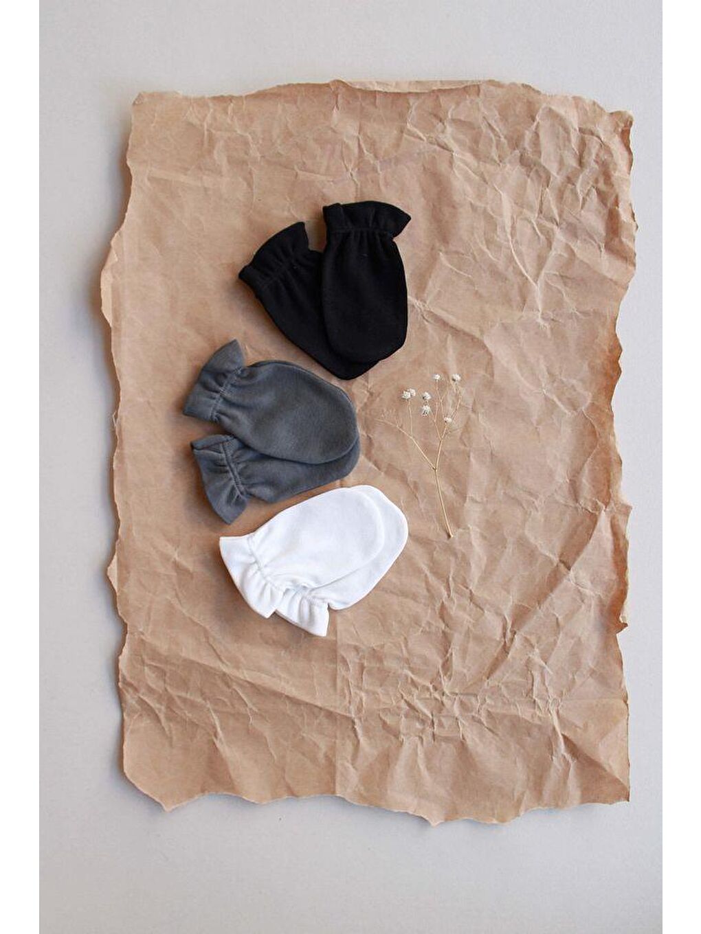 3Lü Beyaz-Antrasit-Siyah Yenidoğan Eldiven Set Model 7-2