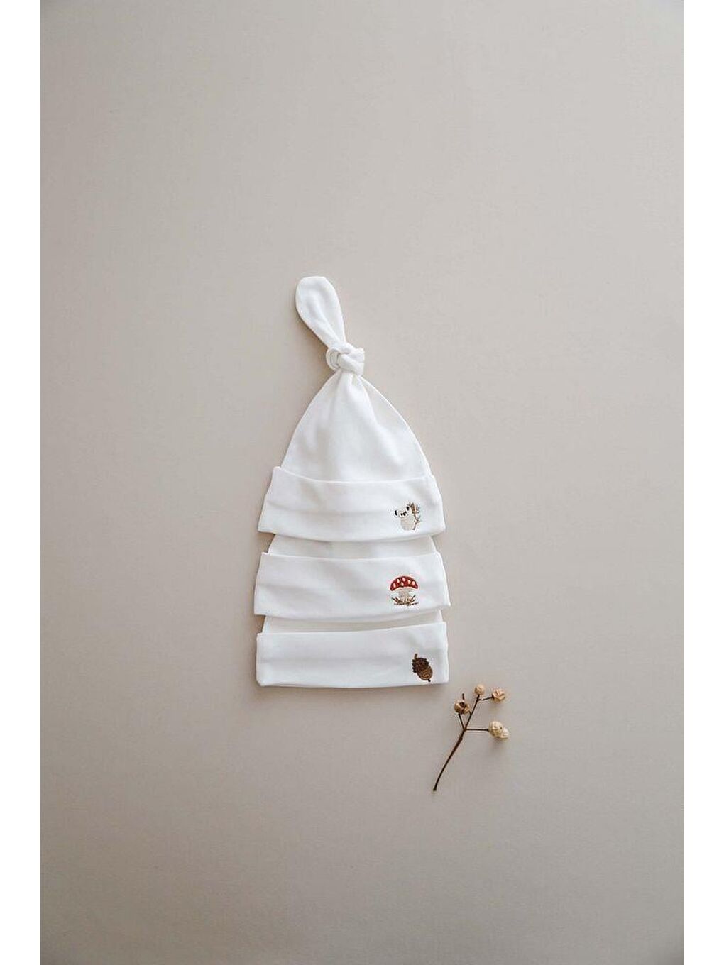 Beyaz 3Lü Yenidoğan Nakışlı Şapka Model 1-4