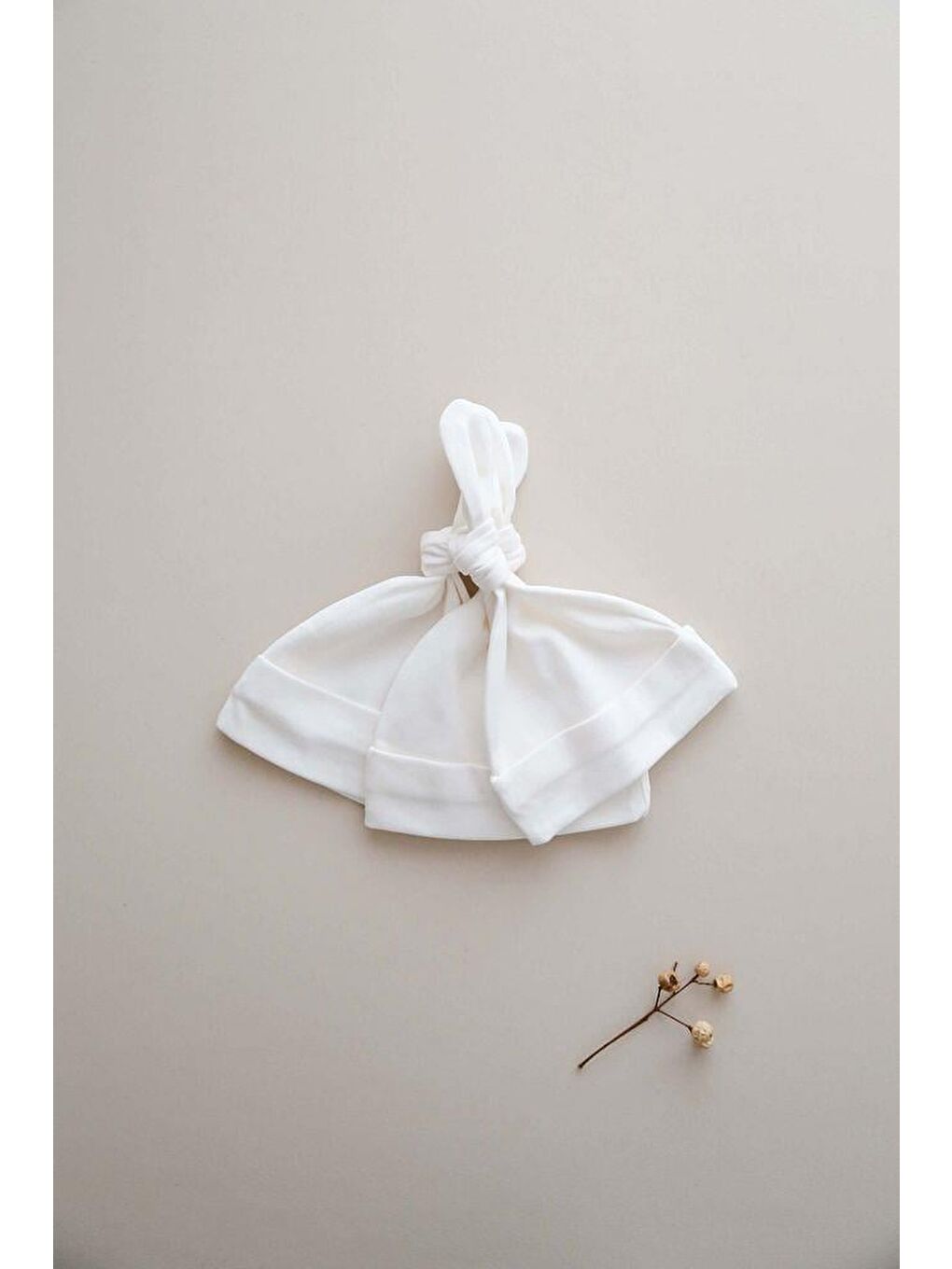 Beyaz 3Lü Yenidoğan Nakışlı Şapka Model 1-7