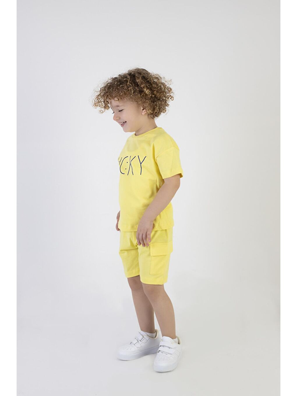 Sarı Erkek Bebek Lucky Baskılı Kısa Kollu Şortlu Alt Üst Takım-2