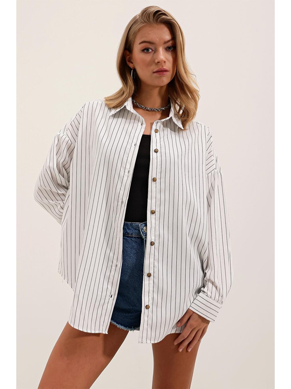 3900 Oversize Uzun Basic Gömlek - C.Beyaz-3