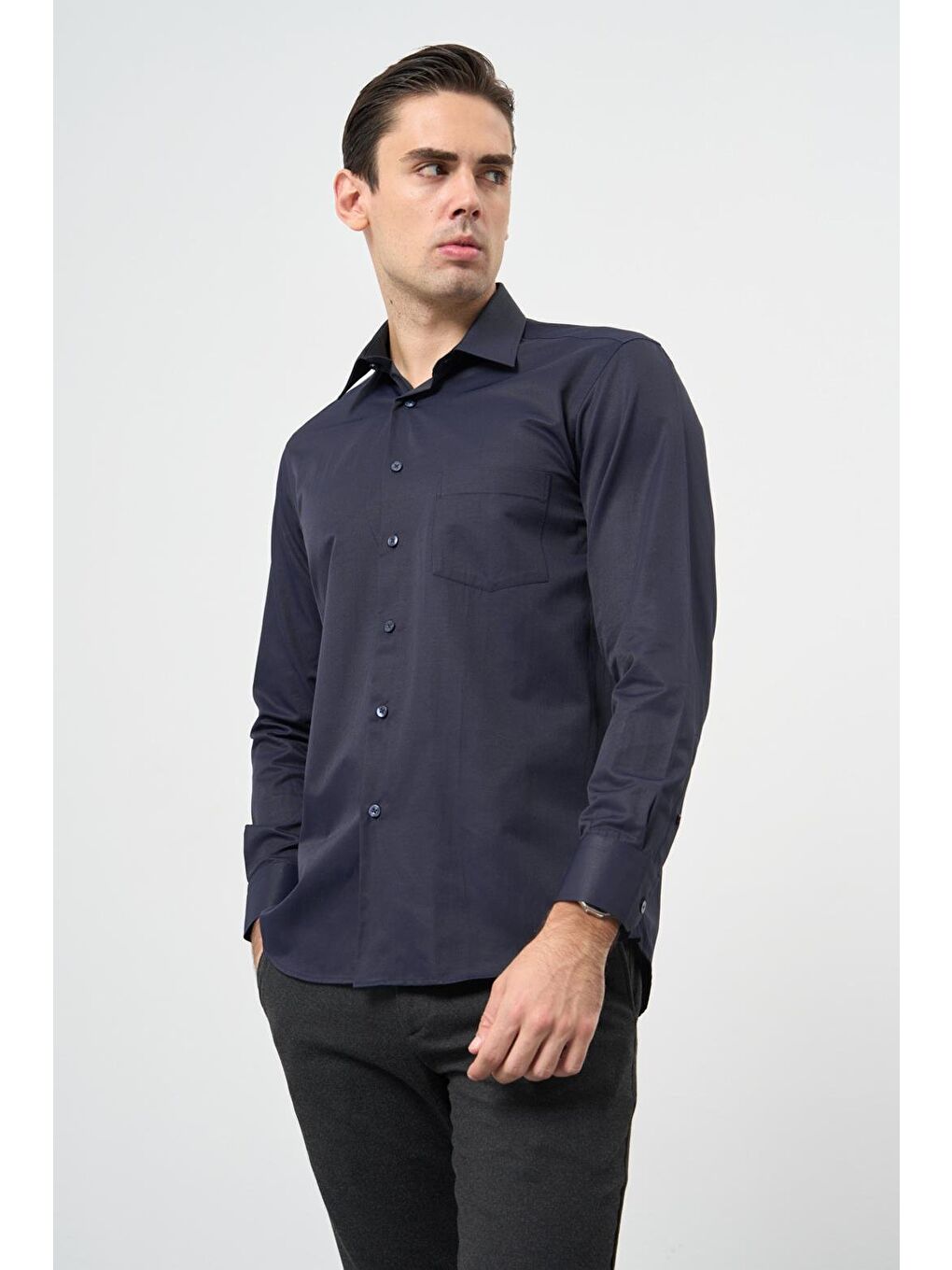 Koyu Lacivert Uzun Kol Düz Sert Yaka Pamuklu Classic Comfort Fit Gömlek 1004245269-2