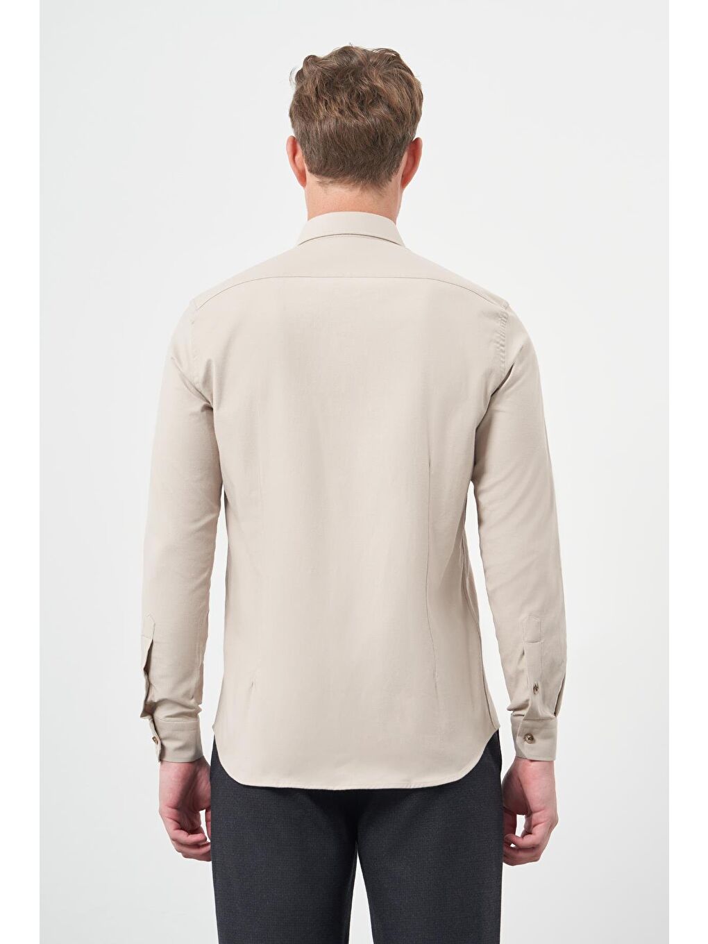 Bej Uzun Kol Düz Bez Ayağı Yarım İtalyan Yaka Cepsiz Pamuklu Classic Slim Fit Gömlek 1004245211-3