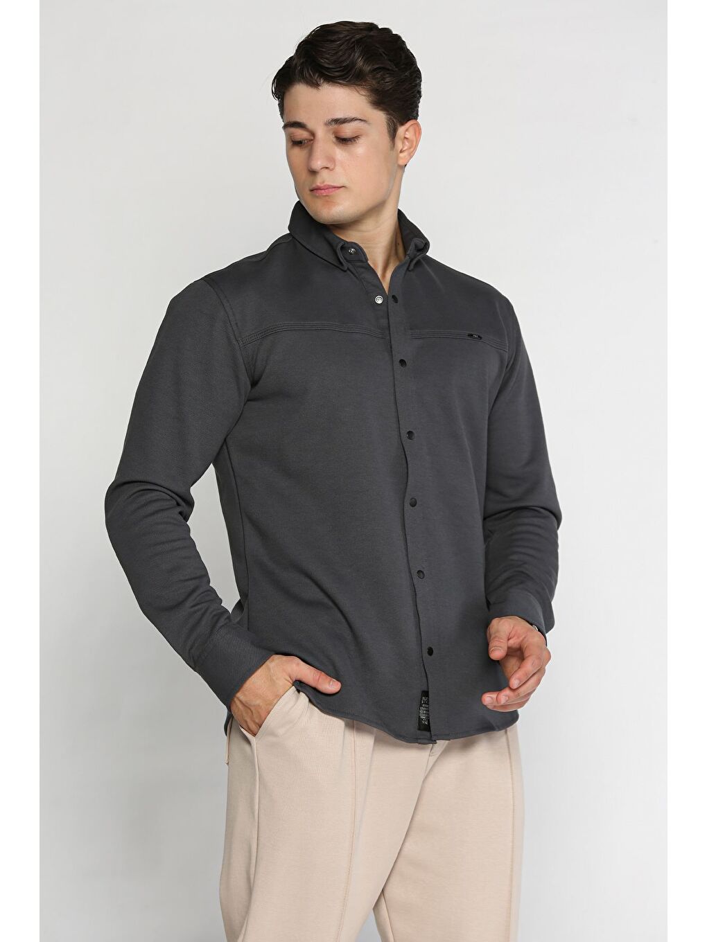 Gri Erkek Ön Çıtçıtlı Pike Gömlek-1