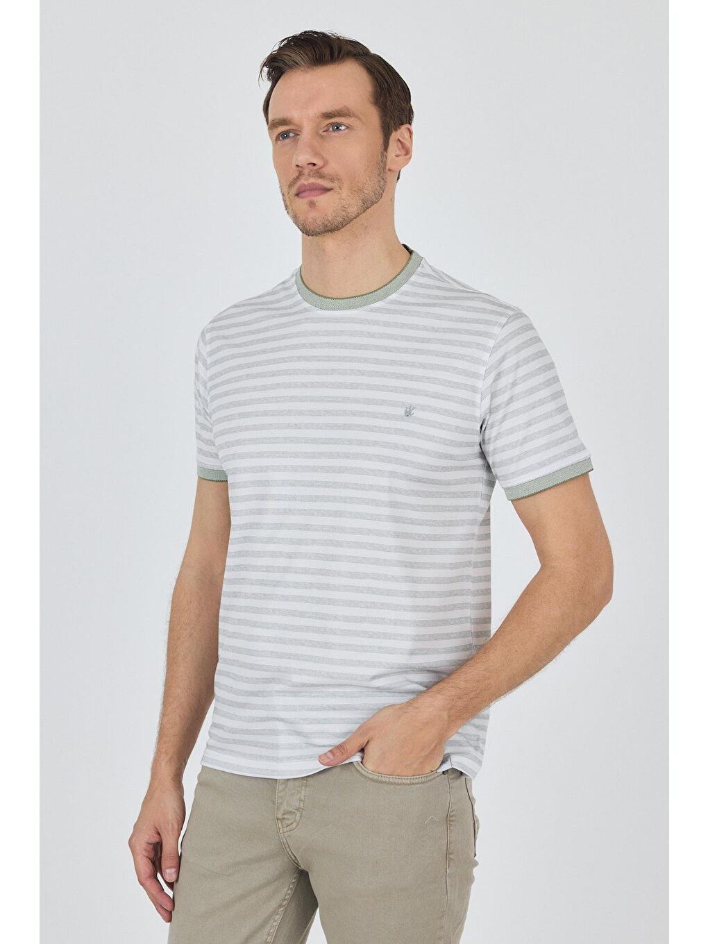 Yeşil Kısa Kol Çizgili Desen Suprem Bisiklet Yaka Cepsiz Slim Fit Tişört 1011250106-2