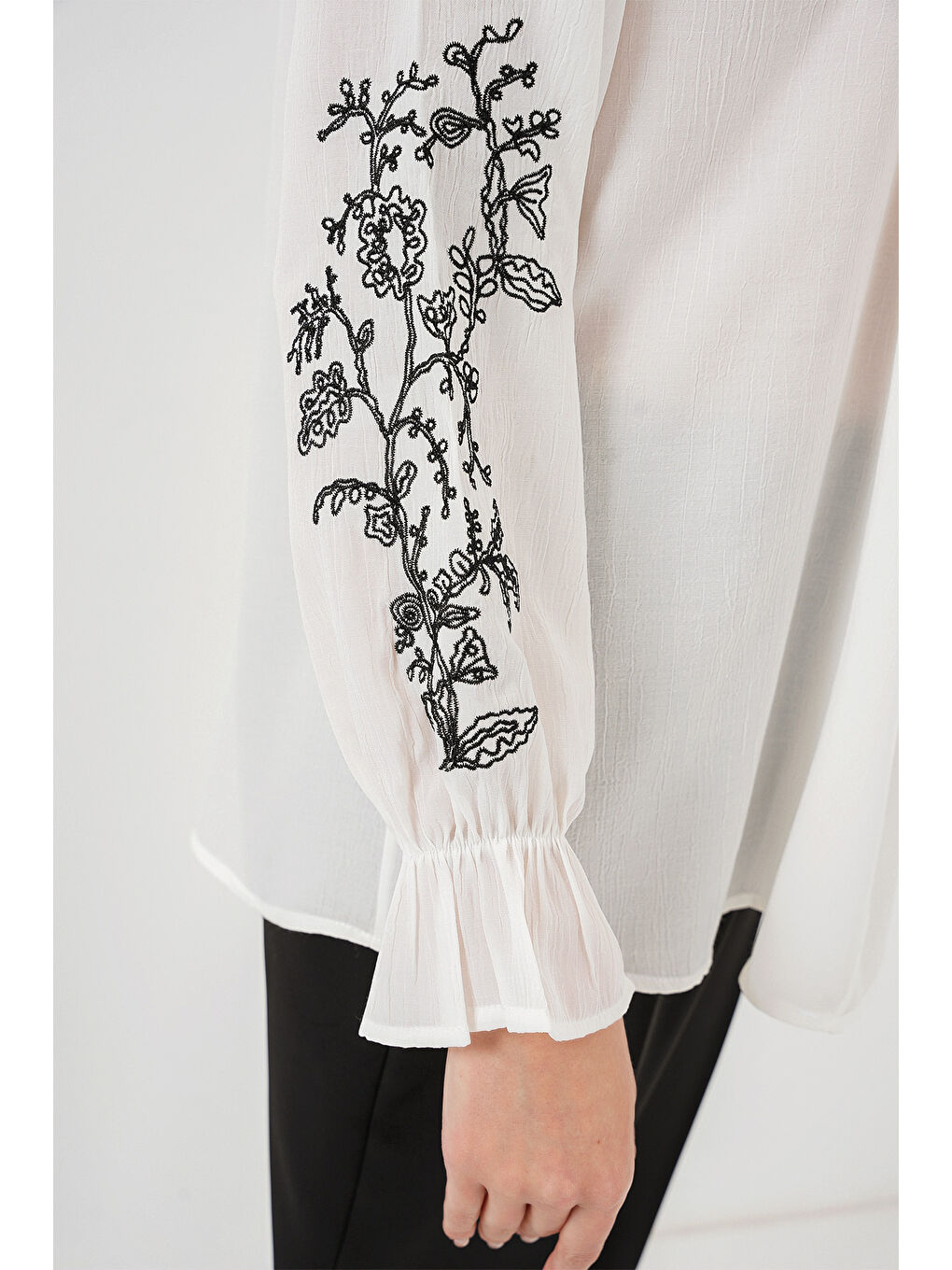 Kadın Nakışlı Örme Bluz 941 - Beyaz-3