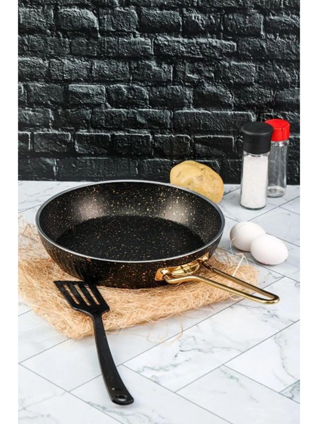 CKR2815 24 Cm Granit Tava - Siyah