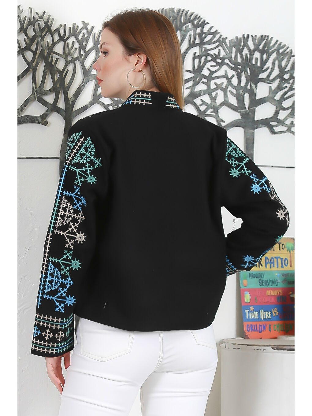 Siyah Kimono Yaka Uzun Kol Kapamasız Yaka Ve Kol Nakışlı Casual Kaşe Dokuma Ceket-7