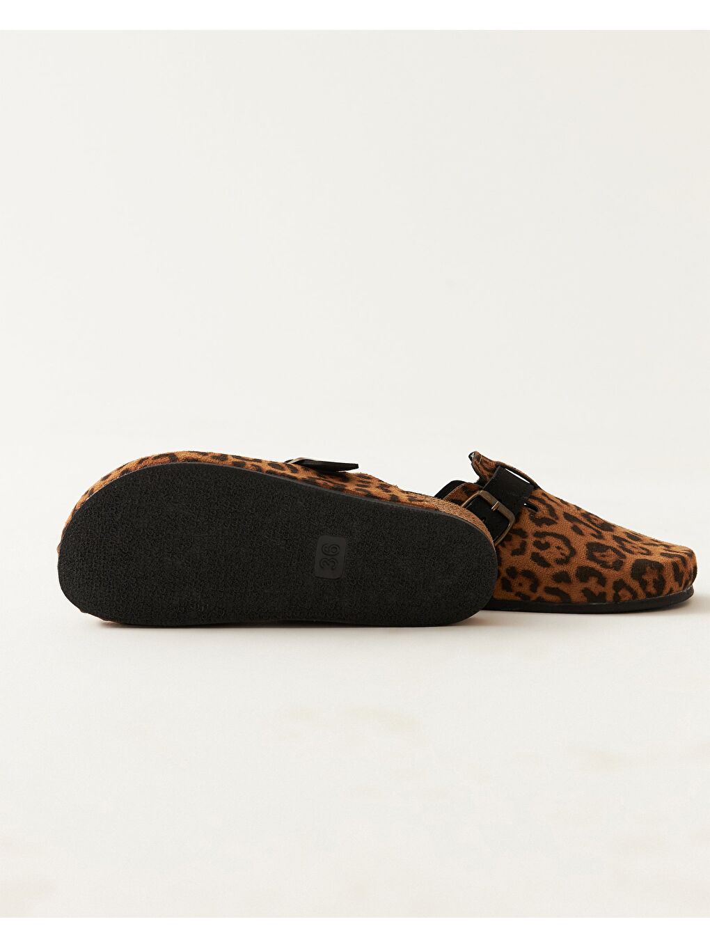 Turuncu Kadın Tokalı Leopar Desenli Önü Kapalı Ev Terliği-3