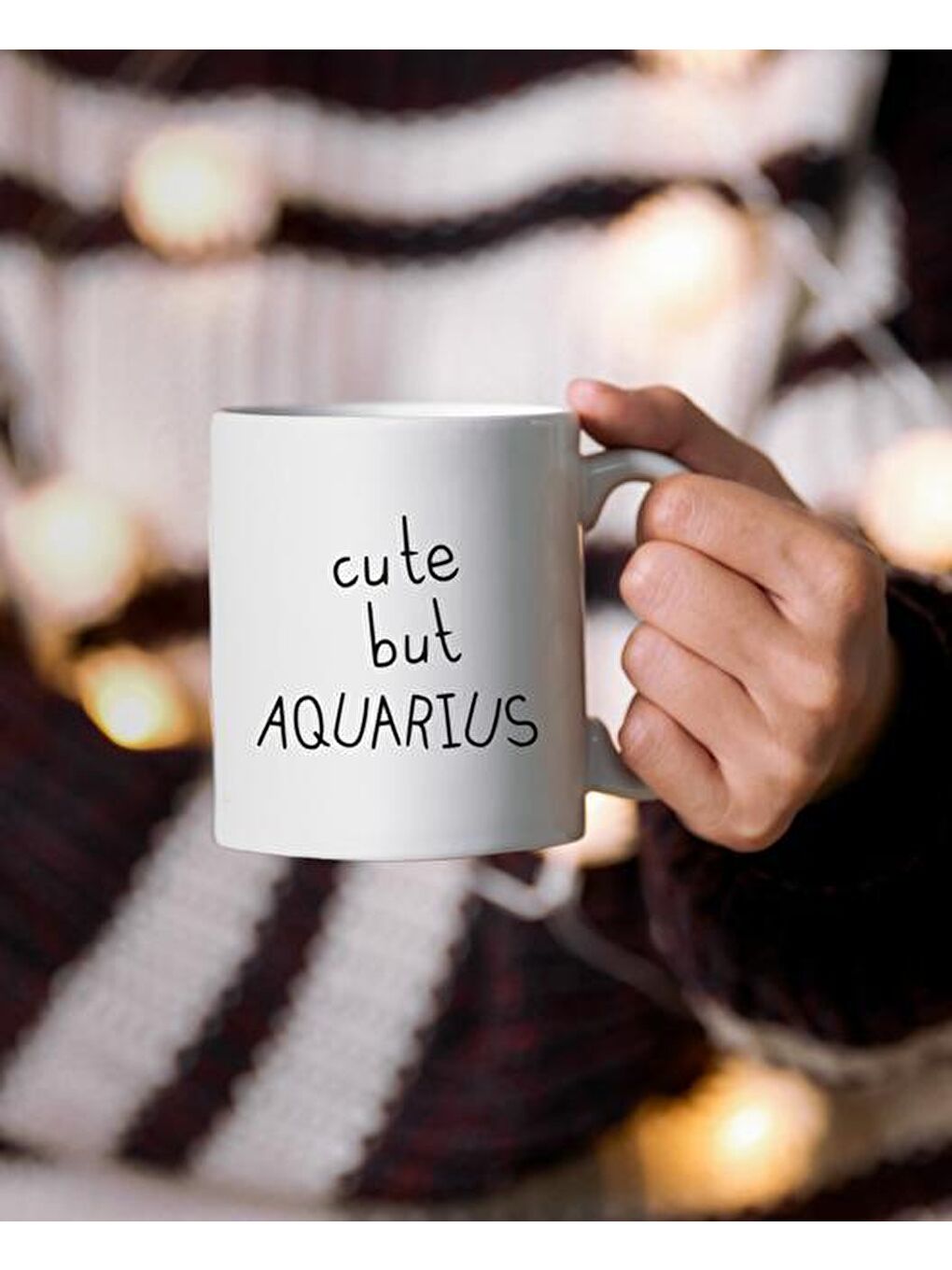 Bikutumutluluk Karışık Cute But Aquarius Kova Burcu Hediye Kupa Bardak