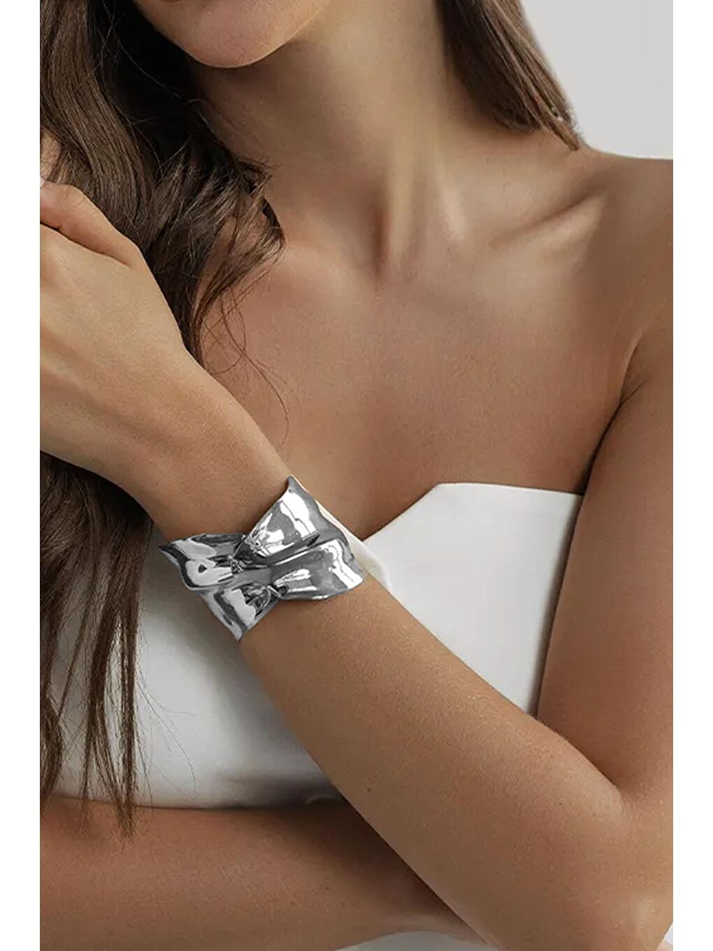 Gri Yaprak Temalı Metal Kalın Cuff Bileklik