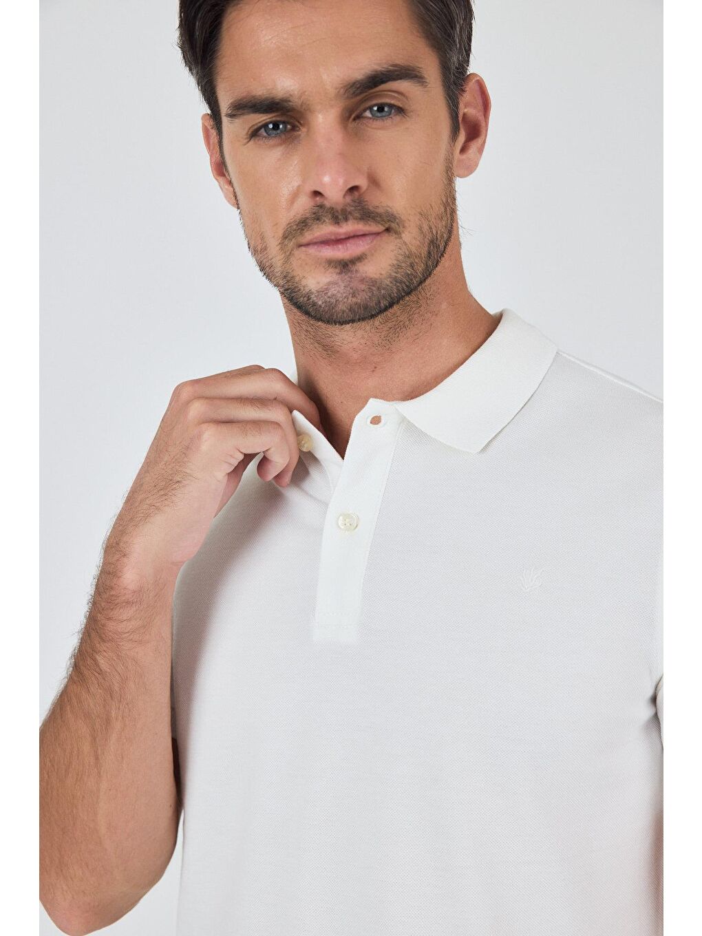 Kahverengi Açık Krem Polo Yaka Kısa Kol Cepsiz Slim Fit Classic Pamuklu Büyük Beden Tişört 1011250177-3