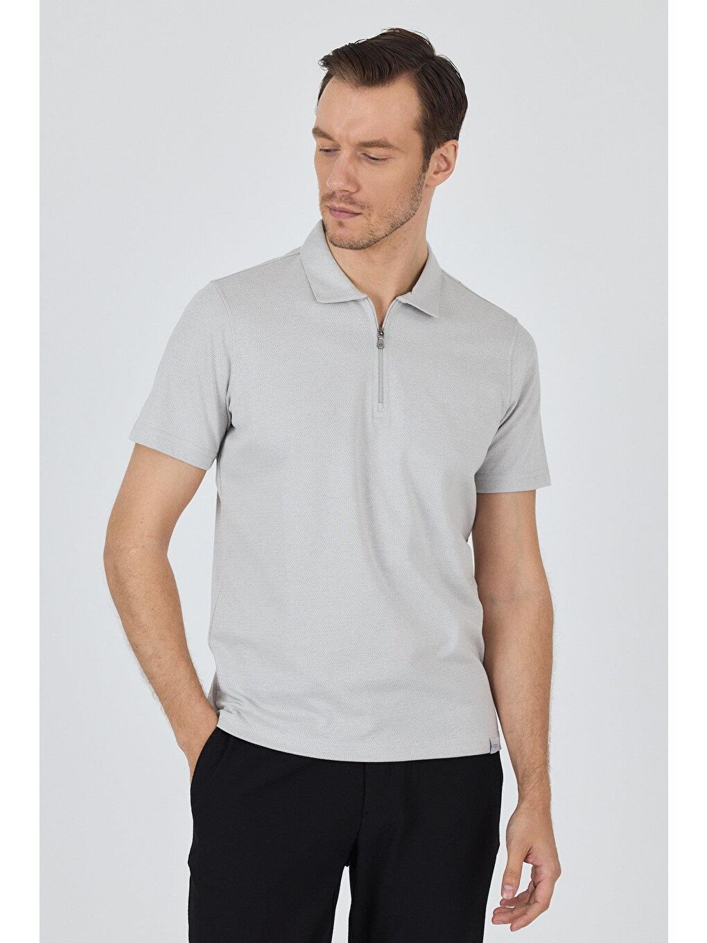 Gri Kısa Kol Düz Suprem Polo Yaka Cepsiz Pamuklu Casual Slim Fit Tişört 1011250164_100-2