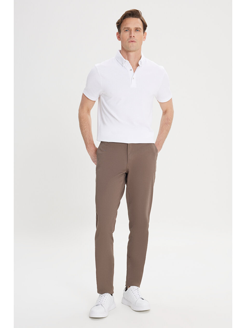 Kahverengi Erkek Açık Kahve Slim Fit Dar Kesim Yan Cep Pamuklu Esnek Chino Pantolon-1
