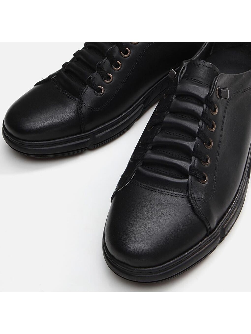 Hakiki Deri Siyah Erkek Spor Ayakkabı-3