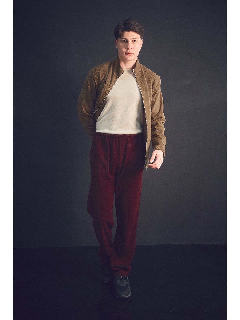 Bordo Beli Lastikli Cepli Polar Eşofman Altı-1