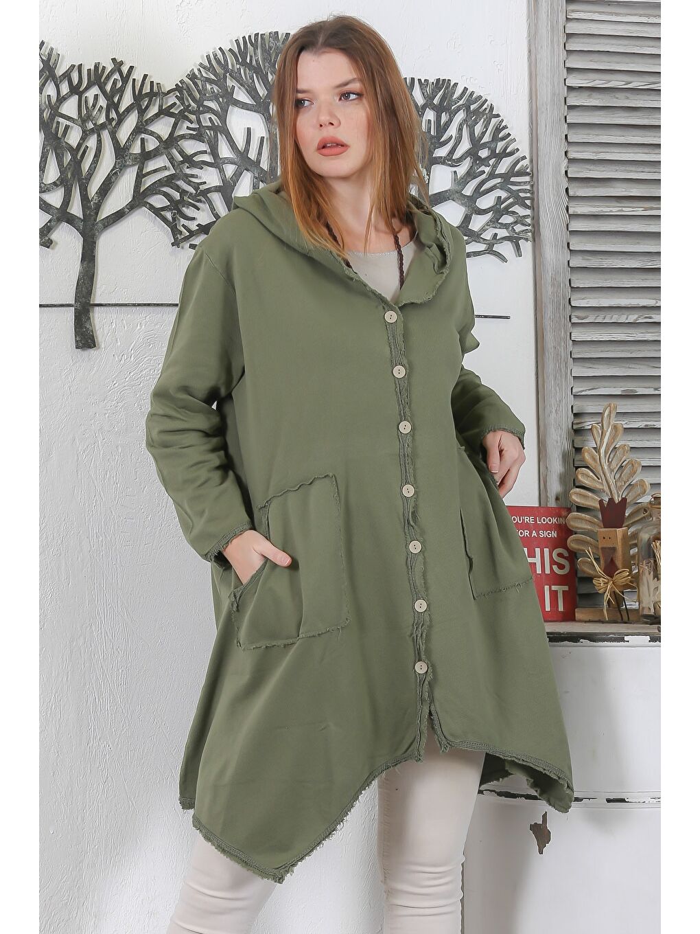 Haki Uzun Kol Düğmeli Çift Cepli Kapüşonlu Yıkamalı Casual Uzun Asimetrik Dokuma Ceket-1