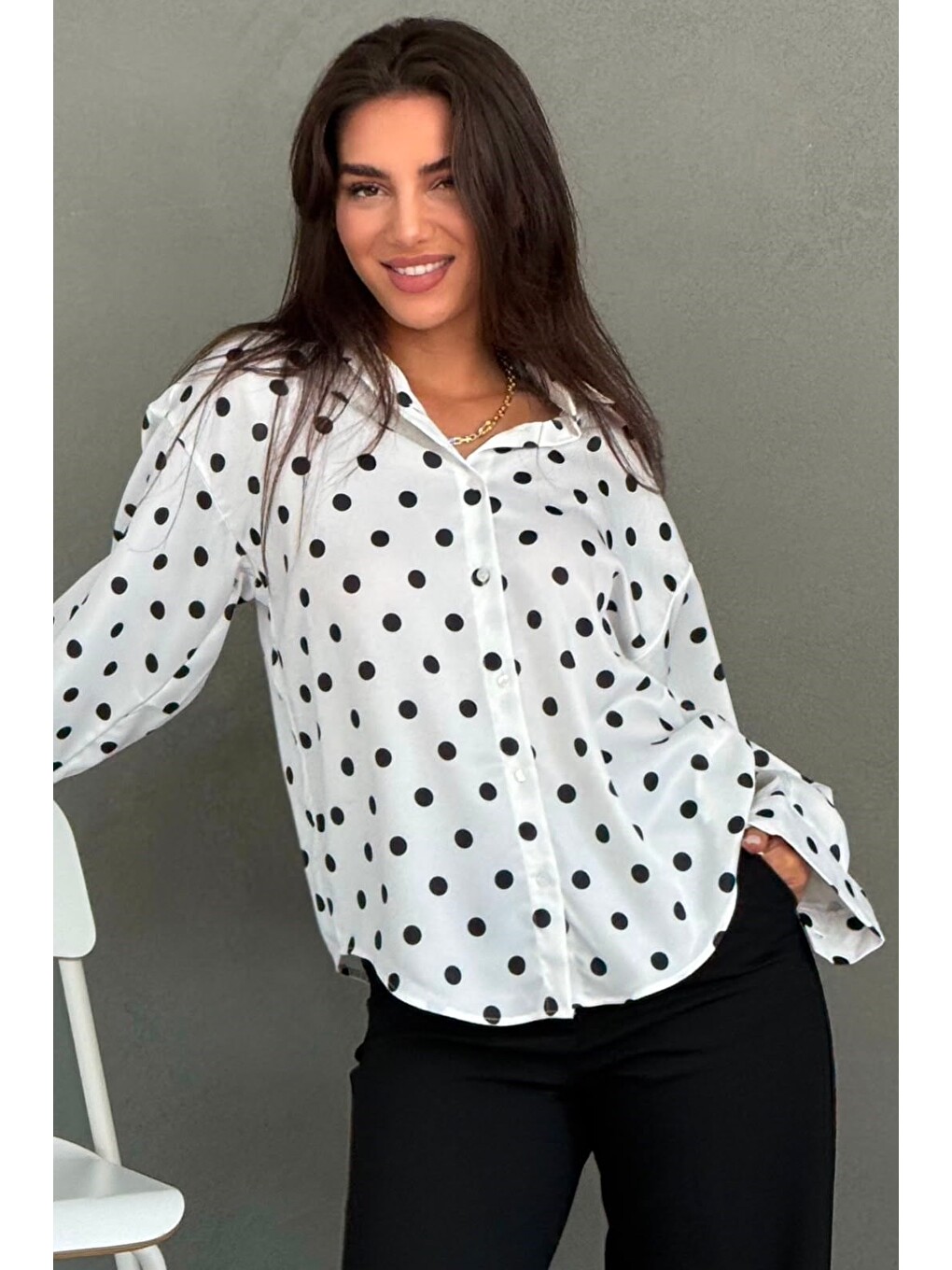 Beyaz Puantiyeli Saten Kadın Gömlek Mg2869-2