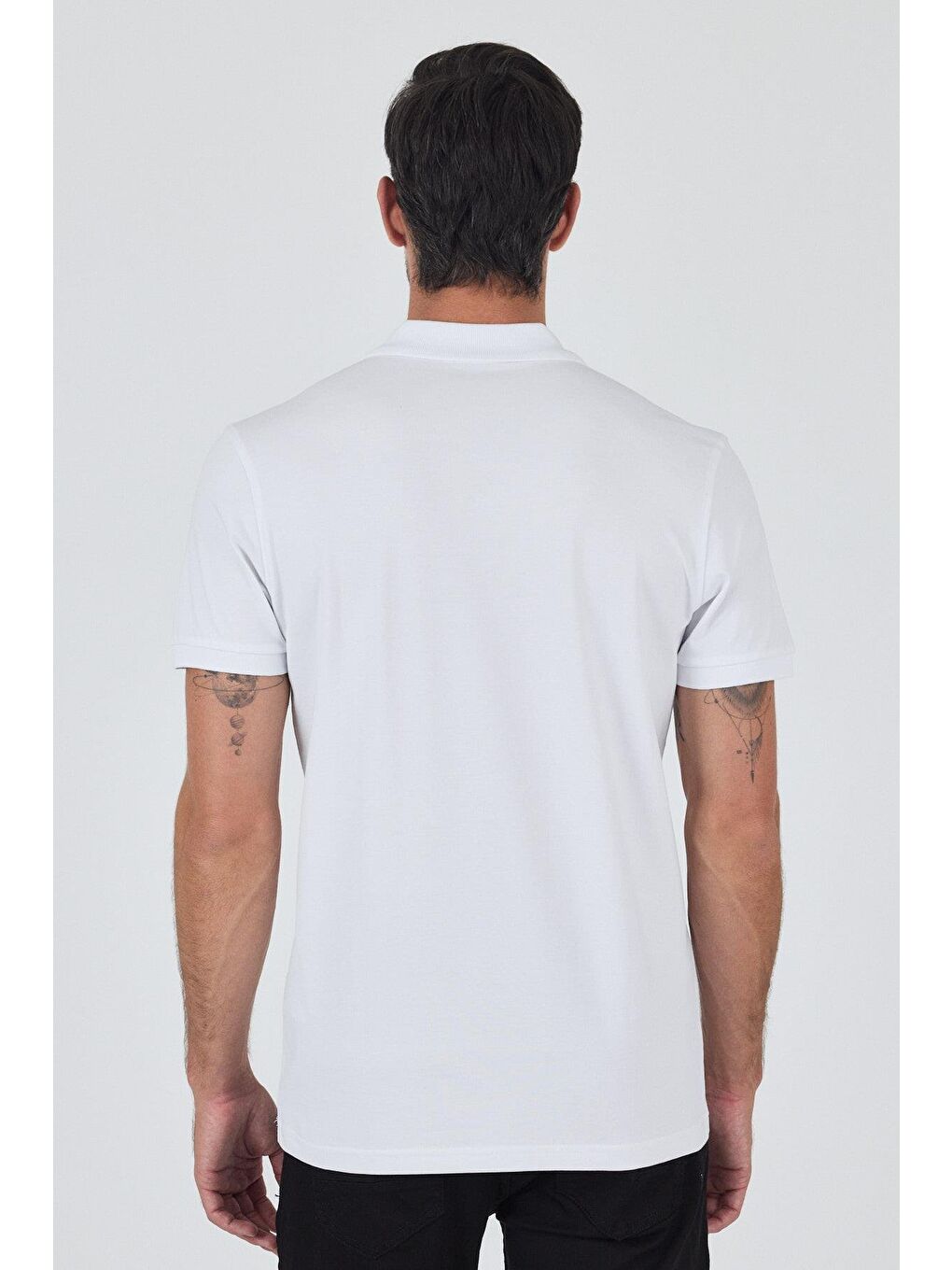 Beyaz Kısa Kol Düz Pike Polo Yaka Cepsiz Pamuk Casual Slim Fit Tişört 1011250157_600-3