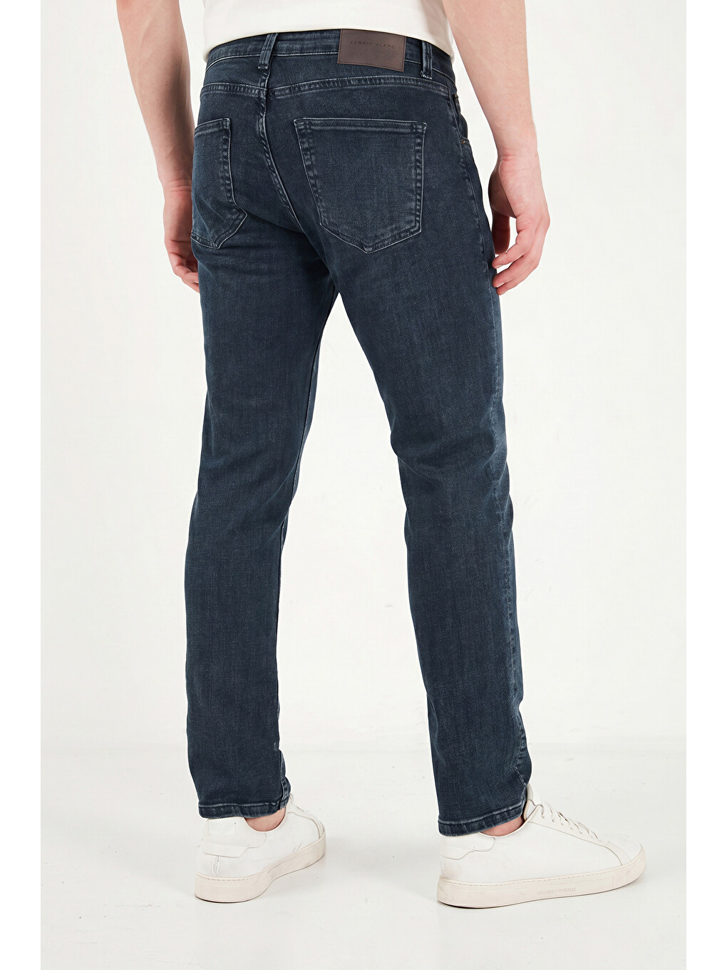 Mavi Pamuklu Normal Kalıp Normal Bel Jeans 2213C58PARMA-5