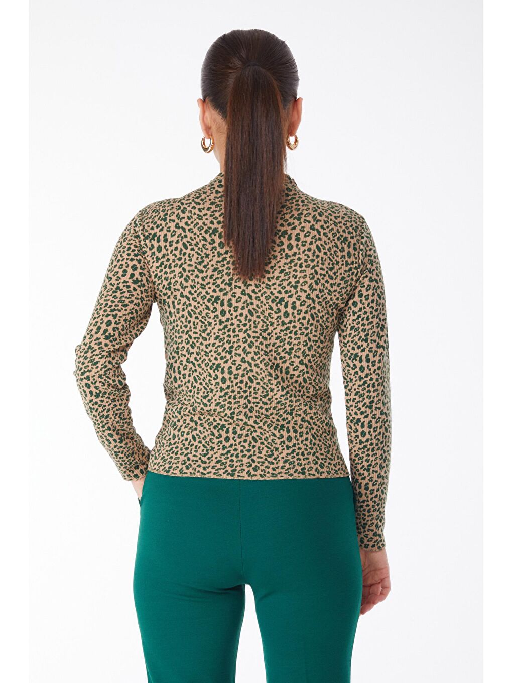 Yarım Balıkçı Yaka Kadın Haki Desenli Bluz - 24269-4