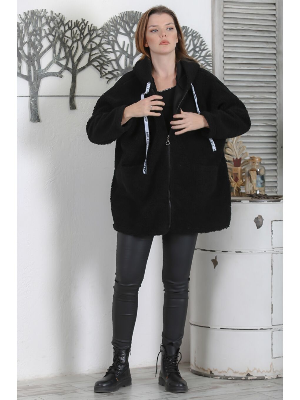 Siyah Uzun Kol Fermuarlı Cepli Kapüşonlu Casual Pelüş Uzun Dokuma Ceket-5