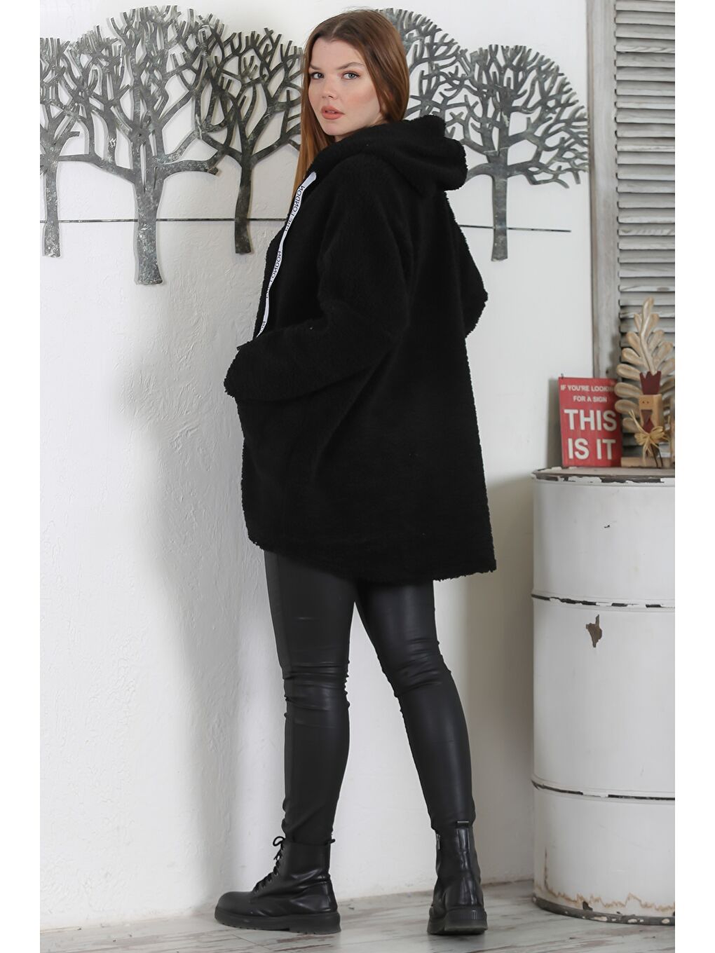 Siyah Uzun Kol Fermuarlı Cepli Kapüşonlu Casual Pelüş Uzun Dokuma Ceket-7