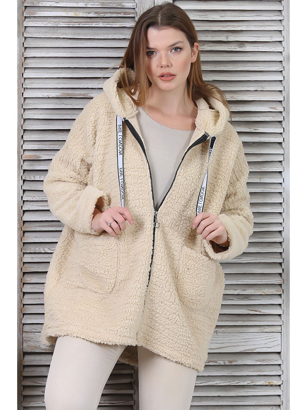 Bej Uzun Kol Fermuarlı Cepli Kapüşonlu Casual Pelüş Uzun Dokuma Ceket-3