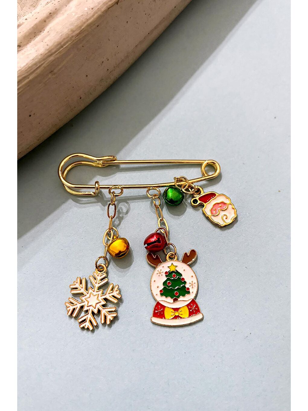 Sarı Yılbaşı Kar Küresi İskoç Yaka İğnesi Broş-2