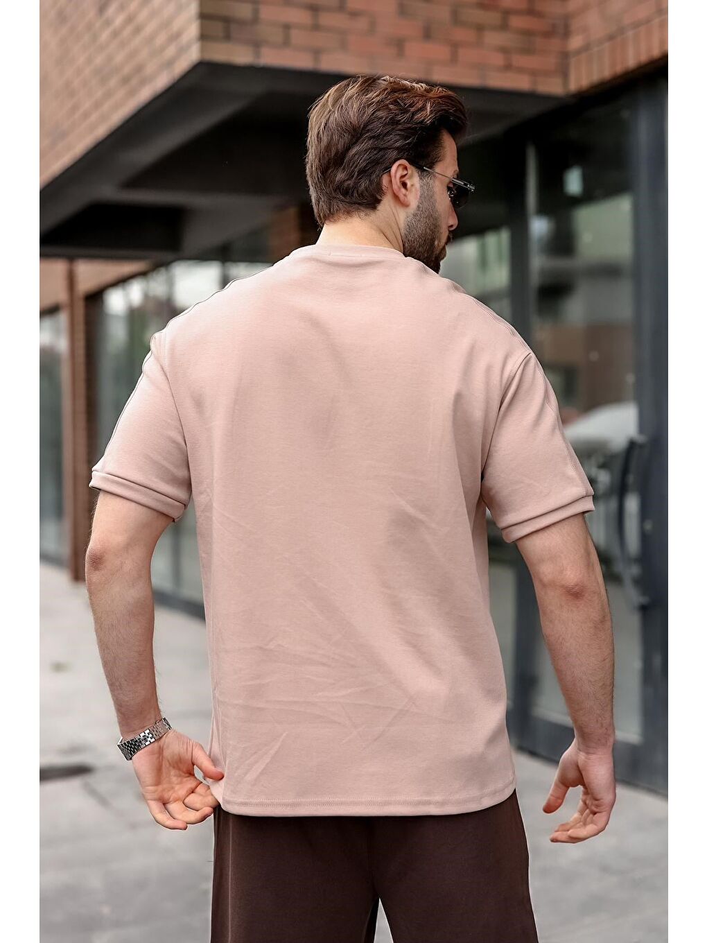 Kahverengi Şerit Detaylı Modern Kesim Erkek Tişört E7182-3