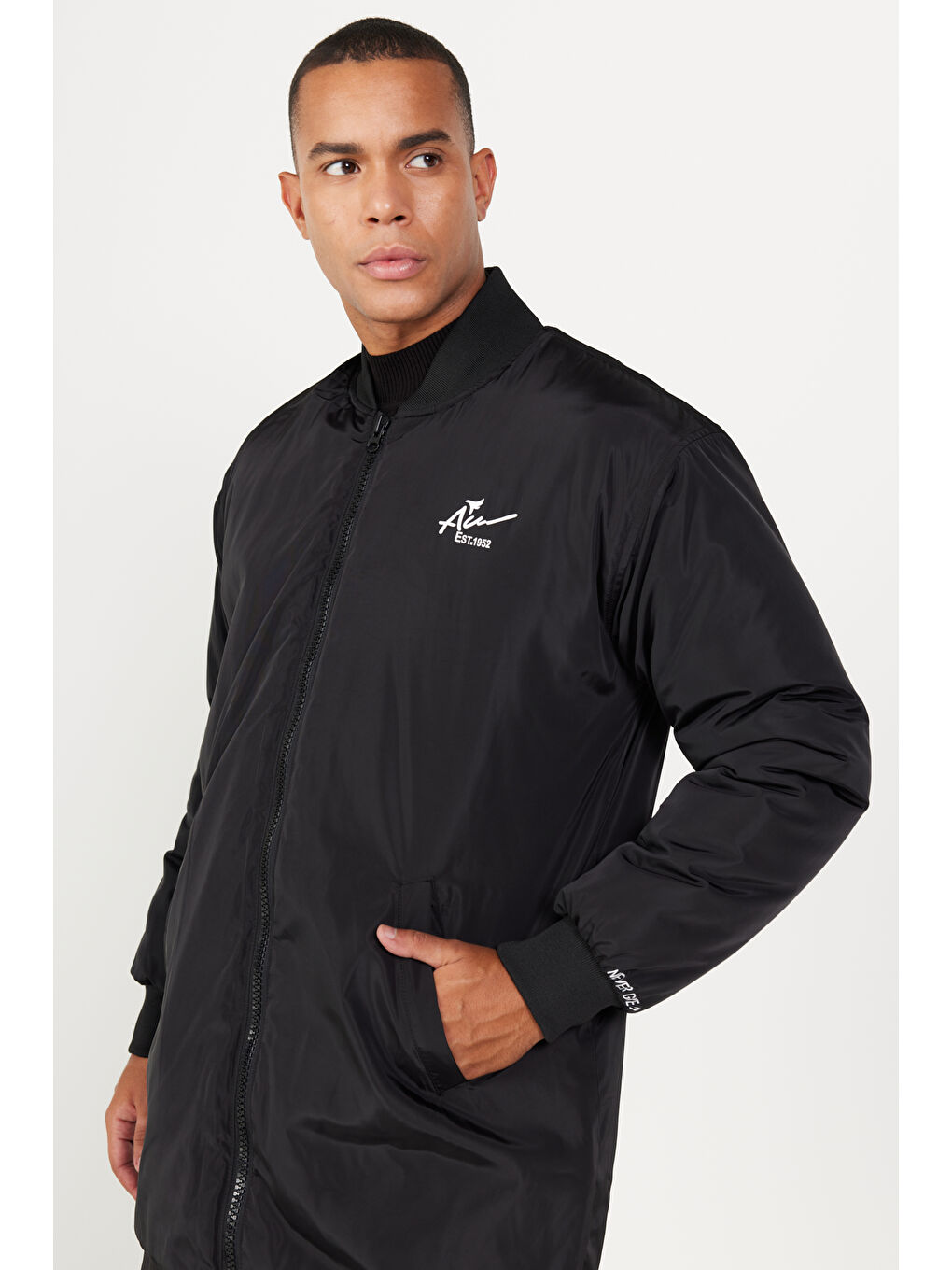 Erkek Siyah Oversize Geniş Kesim Kolej Yaka Mont-1